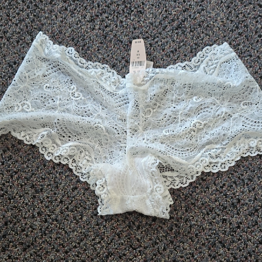 Victoria's Secret White Lace Cheeky